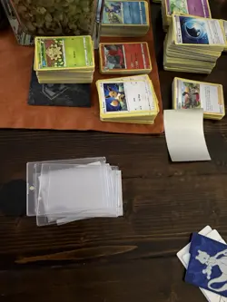 700+ Pokemon Card Lot w/ Holos, Vs & Trick or Trade Bundles - Read - Image 4