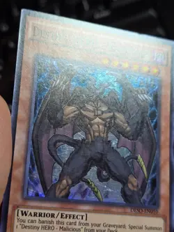 Yugioh Destiny Hero-Malicious DESO-EN010 Super Rare 1st Edition - Image 4