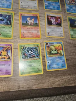 Lot Of 20 Vintage WOTC Pokemon Cards.Lot#7 - Image 5