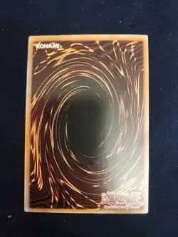 Yugioh Blue-Eyes White Dragon OP28-EN001 OTS Ultimate Rare Light Play - Image 2