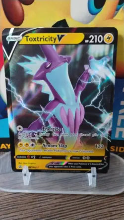 TOXTRICITY V Black Star Promo POKEMON Full-Art Holo 2020 Trading Card SWSH017 - Image 1