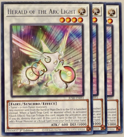 Yugioh! - 3X Herald of the Arc Light - JUSH-EN051 - Rare - 1'st Ed. - NM/M - Image 1