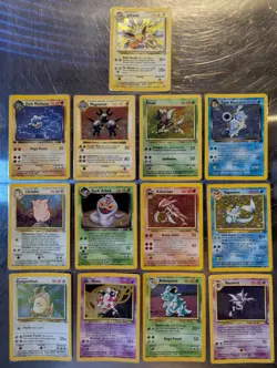 (30) Card Lot WOTC 1999 Hole/Rare Pokemon Lot, jungle, Fossil Base Team Rocket - Image 1