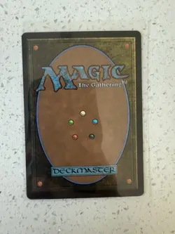 MTG Final Fantasy: Through The Ages Hero Of Light (Showcase) Foil English - Image 3