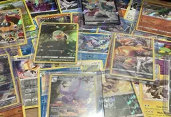 Pokemon - Shining Fates ETB - Elite Trainer Box with 300+ Cards From SWSH era - Image 4