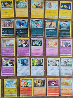 Pokemon Card Mixed Bulk Lot Reverse Holo and Common Total of 157 English - Image 3