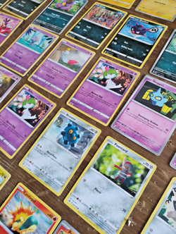 Pokemon Card Mixed Bulk Lot Reverse Holo and Common Total of 157 English - Image 5