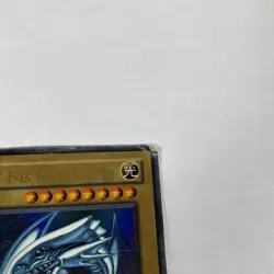 Blue-Eyes White Dragon - SDK-001 - Ultra Rare - Yugioh - Damaged - Image 5