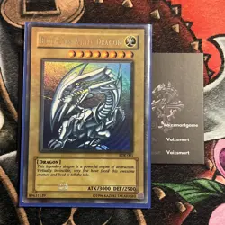Faded Blue-Eyes White Dragon SDK-001 Ultra Rare MP Holo Bleed Error YUGIOH - Image 1