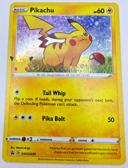 Pokemon Karte TCG Pikachu SWSH039 Black Star Promo 25 Jahre Holo Rare Englisch - Image 1