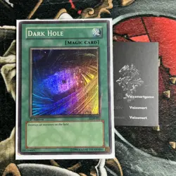 Dark Hole LOB-052 1st Edition HP Legend of Blue Eyes OG Classic YUGIOH - Image 1