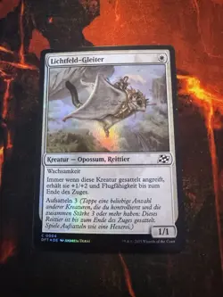 MTG - Lichtfeld-Gleiter - DFT-0004 - Foil - Image 1