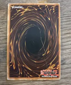 Yugioh Red-Eyes Black Dragon SDJ-001 1st Edition Ultra Rare HP - Image 2
