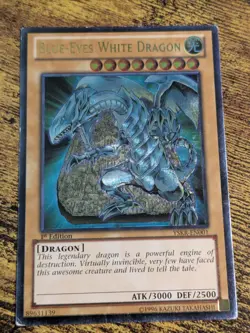 Yugioh Blue-Eyes White Dragon YSKR-EN001 Ultimate Rare 1st Edition - Image 2