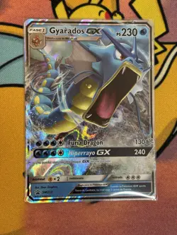 Gyarados GX SM212 Hidden Fates Black Star Promo Pokemon Card LP SPANISH - Image 1
