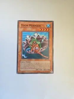 Toon Mermaid SDP-023 Unlimited yu-Gi-Oh! card With Freebies - Image 1