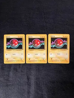 Voltorb Tackle 40 HP Pokemon Base Set TCG Card 67/102 - Lot of 3 - Image 1
