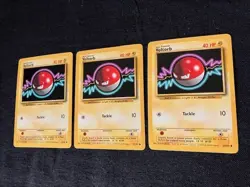 Voltorb Tackle 40 HP Pokemon Base Set TCG Card 67/102 - Lot of 3 - Image 3