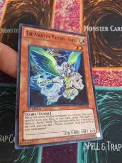Yugioh The Agent of Mystery - Earth SDLS-EN002 Super Rare 1st Edition Near Mint - Image 2