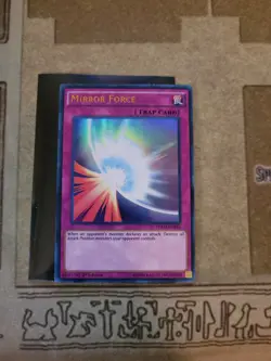 YUGIOH MIRROR FORCE YGLD-ENB33 ULTRA 1ST ED NM 1996 - Image 2