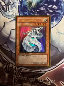 (YBL) YUGIOH CYBER DRAGON GLD1-EN022 GOLD LP - Image 1