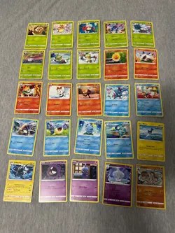 Pokemon TCG 97 Card Lot of 2020 Vivid Voltage & 2021 Chilling Reign No Duplicate - Image 4
