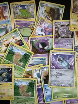 Pokemon Cards 2008 Bulk (40) - LP - Image 1