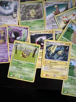 Pokemon Cards 2008 Bulk (40) - LP - Image 4