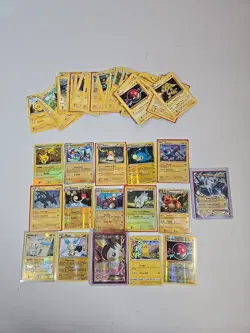 1100+ Pokemon Card Lot With Binder and Sleeves * Read Description* - Image 2