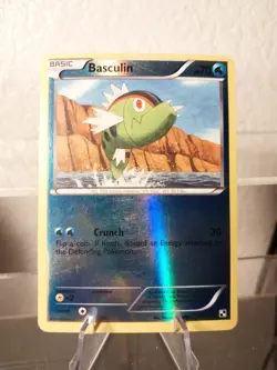 Pokemon - BW Base Set - Basculin 35/114 Reverse Holo MP/LP - Image 1