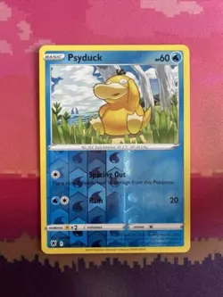 Pokemon Card Psyduck Astral Radiance Reverse Holo Common 028/189 Near Mint - Image 1