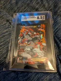 2015 POKEMON XY DOUBLE CRISIS #15 FULL ART/TEAM MAGMA'S GROUDON MT+ SGC 8.5! - Image 3