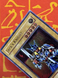 YUGIOH JACK'S KNIGHT ULTIMATE RARE 1ST EDITION MODERATE PLAY EEN-EN005 - Image 3