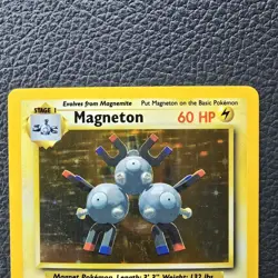 Magneton 9/102 Base Set Holo Rare Pokemon TCG WOTC - Image 3