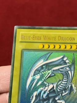 YuGiOh Blue Eyes White Dragon SDK-001 Heavy/Max Faded Misprint Ultra Rare MP - Image 5