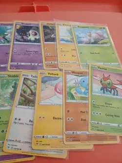 Pokemon TCG Vivid Voltage 2020 Regular Basic Common cards bulk of 15 cards - Image 3