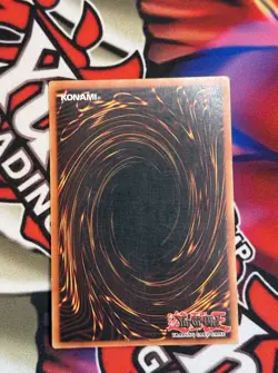 YuGiOh Dark Magician SDY-006 Ultra Rare Wavy Unlimited - Deep Waves - MP - Image 2