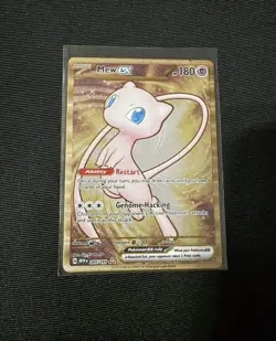 Pokemon TCG - Mew 205/165 Scarlet & Violet 151 Gold UPC Promo Metal Card NM - Image 1