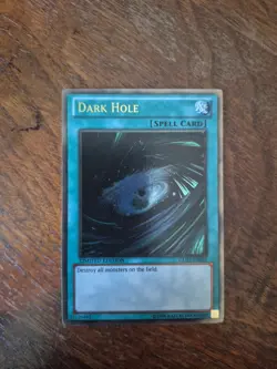 Yugioh Dark Hole GLD5-EN037 Gold Rare Limited Edition NM - Image 1