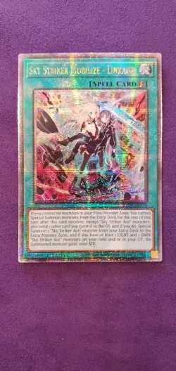 Yugioh Sky Striker Mobilize - Linkage! Quarter Century Secret Rare QCR NEAR MINT - Image 1