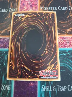 Yugioh Vampire Fascinator BACH-EN048 Super Rare 1st Edition Near Mint - Image 3