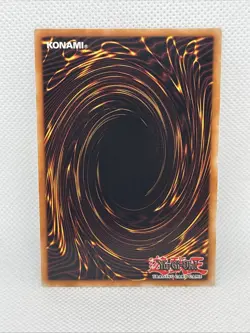 Blue-Eyes White Dragon 1996 1st Edition Ultra Rare Holo Yugioh SDBE-EN001 (NM) - Image 2