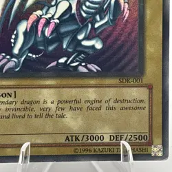 Yugioh Blue-Eyes White Dragon SDK-001 Ultra Rare Unlimited MP Vintage Card TCG - Image 5