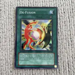 Yugioh - De-Fusion LON-097 MP 1st Edition Super Rare Labyrinth Of Nightmare - Image 1