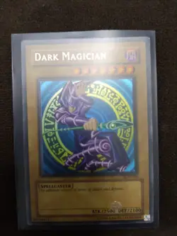 Yugioh Dark Magician SDY-006 Unlimited Ultra Rare LP - Image 1