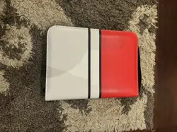 Pokemon Pokeball Binder red and white with card sleeves - Image 2