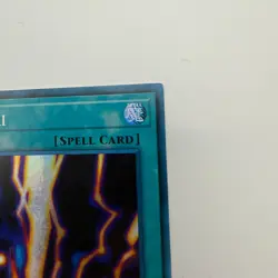 Raigeki SDCH-EN021 Super Rare 1st Edition Yugioh Card - Image 3