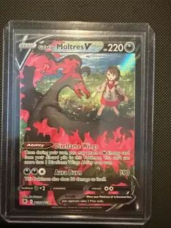 Pokemon Card .. Galarian Moltres V tg20/tg30 - Image 1
