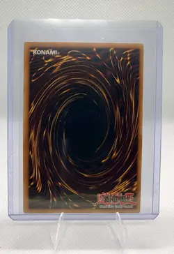Yugioh Dark Magician BPT-007 Secret Rare LP - Image 2