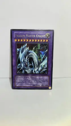 Yugioh Yu-Gi-Oh! Dragon Master Knight Limited Edition UE02-EN001 LP, bonus cards - Image 2